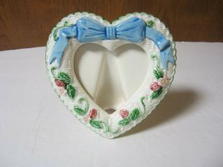 The Haldon Group 1987 " Ribbons & Bows " Heart Shaped Picture Frame