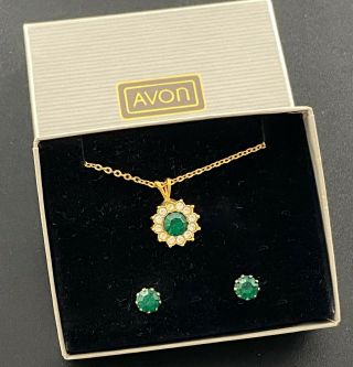 Vintage Avon Necklace Pierced Earrings Set Goldtone Emerald Green Rhinestones 10