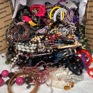 10 Pounds Junk Costume Jewelry Vintage To Modern Broken Craft Repurpose Reuse