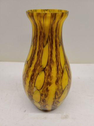 Vintage Kralik Bohemian Czech Art Glass Vase 8x4.  5 " Czechoslovakia