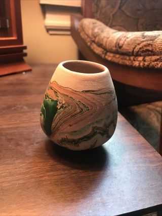 Vintage Nemadji Pottery Vase 3 - 1/2 " High 3 " Diameter Green And Brown Swirl
