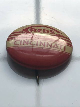 Vintage Cincinnati Reds Baseball Pin Back Button 2
