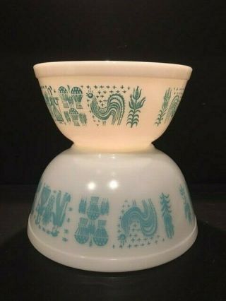 Vintage Turquoise Pyrex Amish Butterprint 402,  403 Nesting Mixing Bowls Set Of 2