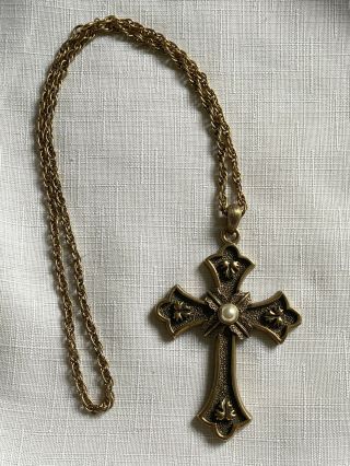 Sarah Coventry Limited Edition 1975 Cross Necklace,  Vintage