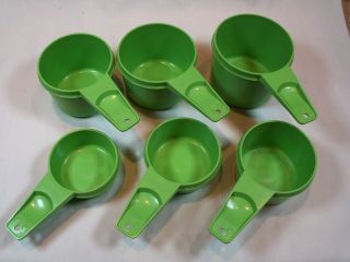 Vintage Tupperware Green Measuring Cups Complete Set Of 6 - 761 - 2 Thru 766 - 2