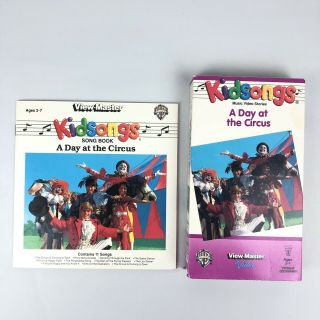 Vtg 1987 Kidsongs Vhs Music Video Stories " A Day At The Circus " W/ Song Book