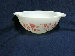 Vintage Pyrex White Pink Gooseberry Cinderella Mixing Bowl 443 2.  5 Quart