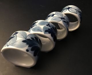 Set Of 4 Ceramic Vintage Blue And White Floral Napkin Rings Holders