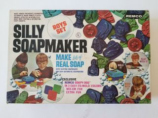 Vintage Silly Soap Maker Boys Set Once? Molds & Soap Kits