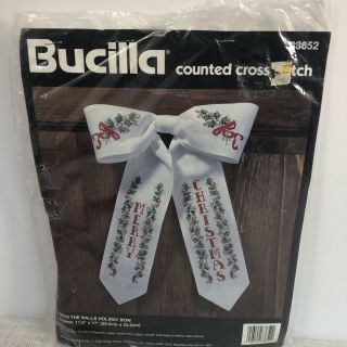 Vintage 1996 Bucilla Xmas Cross Stitch Kit 83652 Deck The Walls Holiday Bow