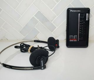 Vintage Panasonic Rf - 423 Portable Handheld Am / Fm Radio W/ Headphones