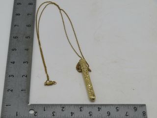 Vintage Ornate Gold Colored Metal Needle Holder Necklace Floral 3in R3