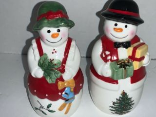 Spode Christmas Tree Mr.  And Mrs.  Snowman Salt And Pepper Shakers 4.  5” Tall