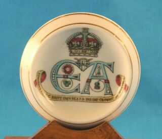 English Porcelain Crested Souvenir - " Edward Vii " Crest - Goss China
