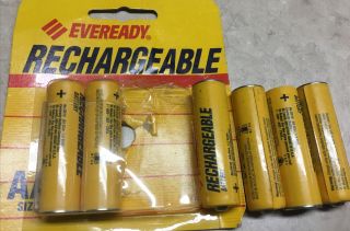 6 Pre - Own Eveready Rechargeable Nickel Cadmium Aa Cell Vintage Yellow Batteries