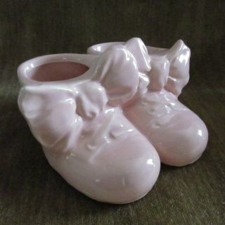 Pretty Pink Vintage Mccoy Pottery Baby Girl Shoes Nursery Planter 5 - 1/2 " Wide