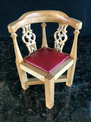 Cute Vintage Wood Doll Corner Chair 5 1/4 "