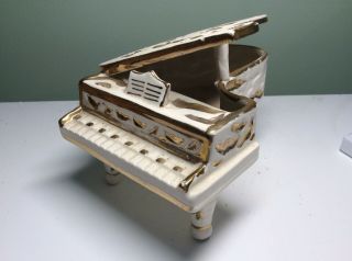 Vintage Lipper & Mann Mini Grand Piano Figurine L & M Japan White W Gold Accents