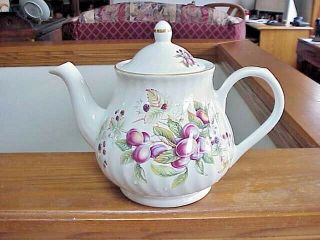 Vintage Arthur Wood & Son 4 Cup Swirled Pattern Fruit Teapot 6408 England