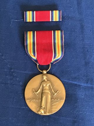 Vintage - Us Wwii - 1941 / 1945 Freedom Of Speech Medal - With Ribbon Bar.