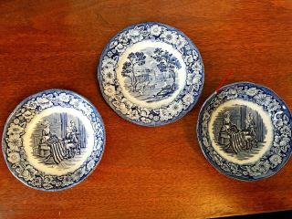 Set Of 2 Liberty Blue Betsy Ross Berry Bowls And 1 Monticello Saucer