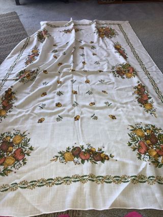 Corning Ware Centura Spice Of Life Casserole Match Tablecloth Approx 48 X 68