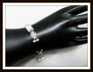 Vintage Asian Motif Mother Of Pearl & Black Onyx 925 Silver Bracelet 6627