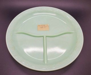 2 Vintage Mckee Jadeite Laurel Pattern 9 " Dinner Plates