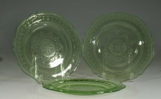 Set Of 3 Vintage Deco Federal Glass Green Patrician 9 Inch Luncheon Plates 1935