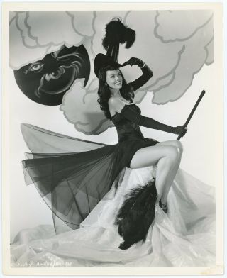 Witchy World War Ii Pin - Up Dusty Anderson 1945 Robert Coburn Photograph