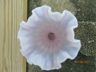 Fenton Wheat Vase Pre - 70s White Ruffle Top With Pink - Mauve Overlay 2