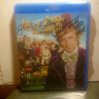 WILLY WONKA AND THE CHOCOLATE FACTORY - SIGNED GOLDEN TICKET&SE BLURAY - DOLLS - RARE 3
