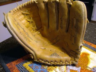 Vintage Baseball Glove Trio Hollander Joe Dimaggio Model Yankee Clipper Line