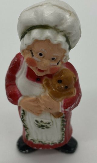 Vintage 2.  5 Inch Mrs.  Santa Claus Christmas Figurine Teddy Cap Holly Apron