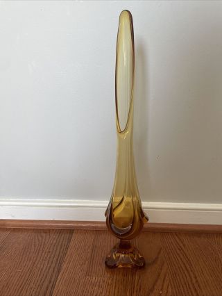 Vintage 20.  25” Mid - Century Mcm Viking Amber Glass 3 - Footed Swung Vase,