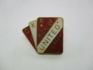 United Pick Of The Pack Football Club Old Coffer Vintage Official Pin Badge 99p