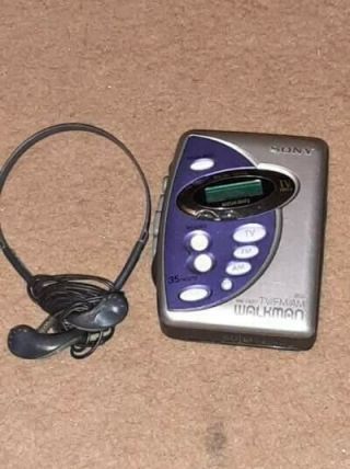 Vintage Sony Walkman Portable Wm - Fx277 Tv/fm/am Cassette Player Needs Repaired