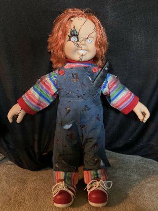 Bride Of Chucky Doll Life - Size 24 " Chucky W/knife.  Spencer Gifts Exclusive.