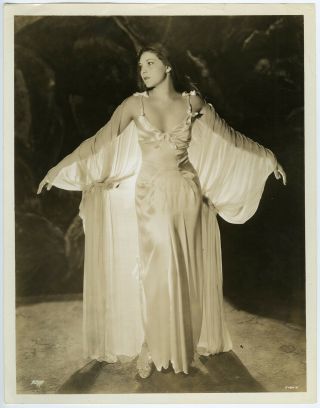 Tempting Stage Star Lilian Bond Large 1931 Risqué Production Photograph