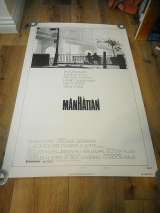 Manhattan - Ss Rolled Poster - Style B - 1979 - Woody Allen/diane Keaton