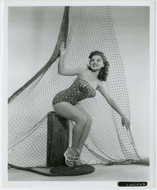 Pin - Up Debra Paget Caught In Sailor 