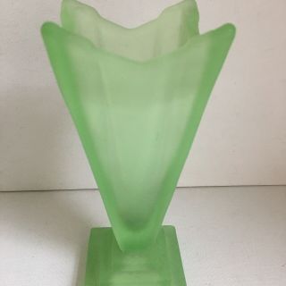 Bagley Wyndham Vase Frosted Uranium Green Glass Art Deco 1333 7.  5in 3