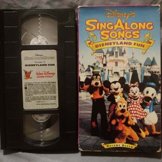 Disney’s Sing Along Songs - Disneyland Fun (vhs,  1993) Vintage Kids