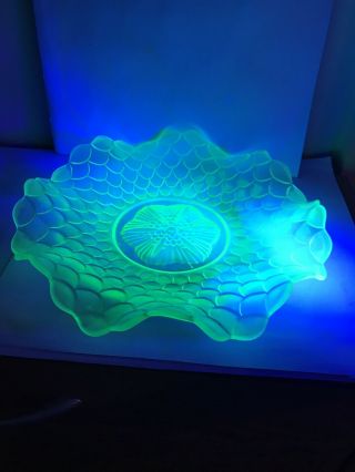 Bagley 3076 Art Deco Frosted Uranium Glass Fish Scale Plate Wavy Frilled Vgc