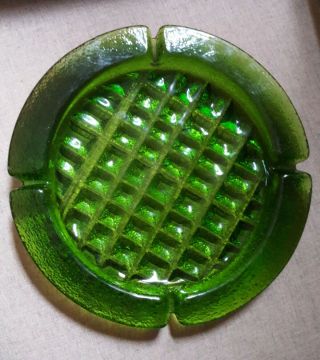 Vintage Mcm Modern Blenko Emerald Green Art Glass Waffle Tray 11”