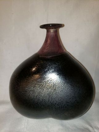Kosta Boda Swedish Hand Made Art Glass 7.  5 " Vase By Artist Bertil Vallie Antikva