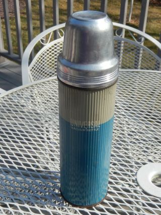 Vintage Universal Vacuum Bottle Thermos Vd - 3315 13 - 1/2 " Tall