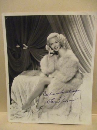 Autographed 8x10 Photo Of Actress Lana Turner