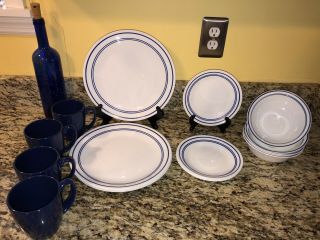 Corelle 18 Pc Classic Cafe Blue Dinnerware Set - Service For 4 & 2 Extra Dinner