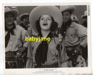 Judy Garland 8x10 Photo Singing At Microphone 1936 Pigskin Parade